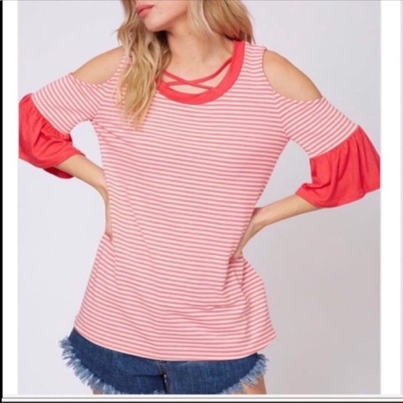 New Cold Shoulder Ruffled Blouse - Picture 3 of 3